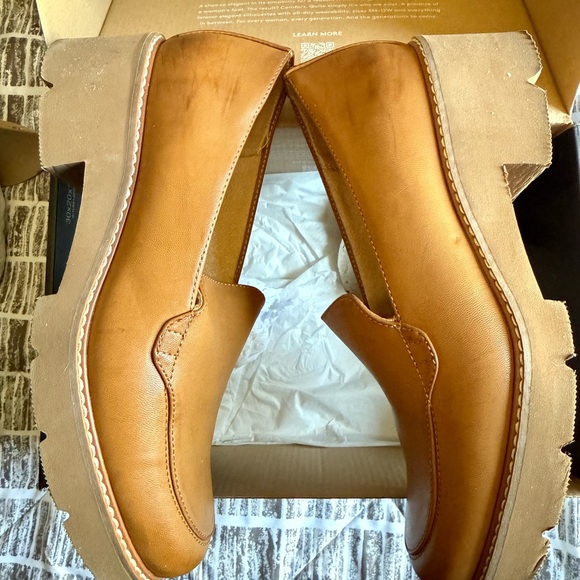 Naturalizer Cabaret Loafers - Picture 4 of 9
